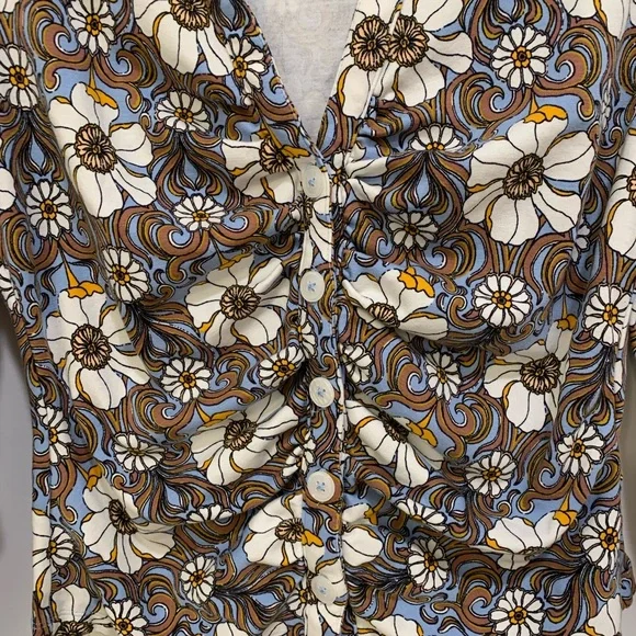 Anthropologie Maeve Women's Floral Ruched Button Down Top - Size Medium - Picture 2 of 7